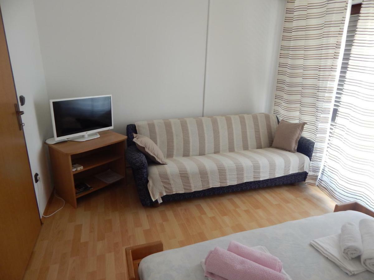 Apartman Duje เพทรอซาเน ภายนอก รูปภาพ